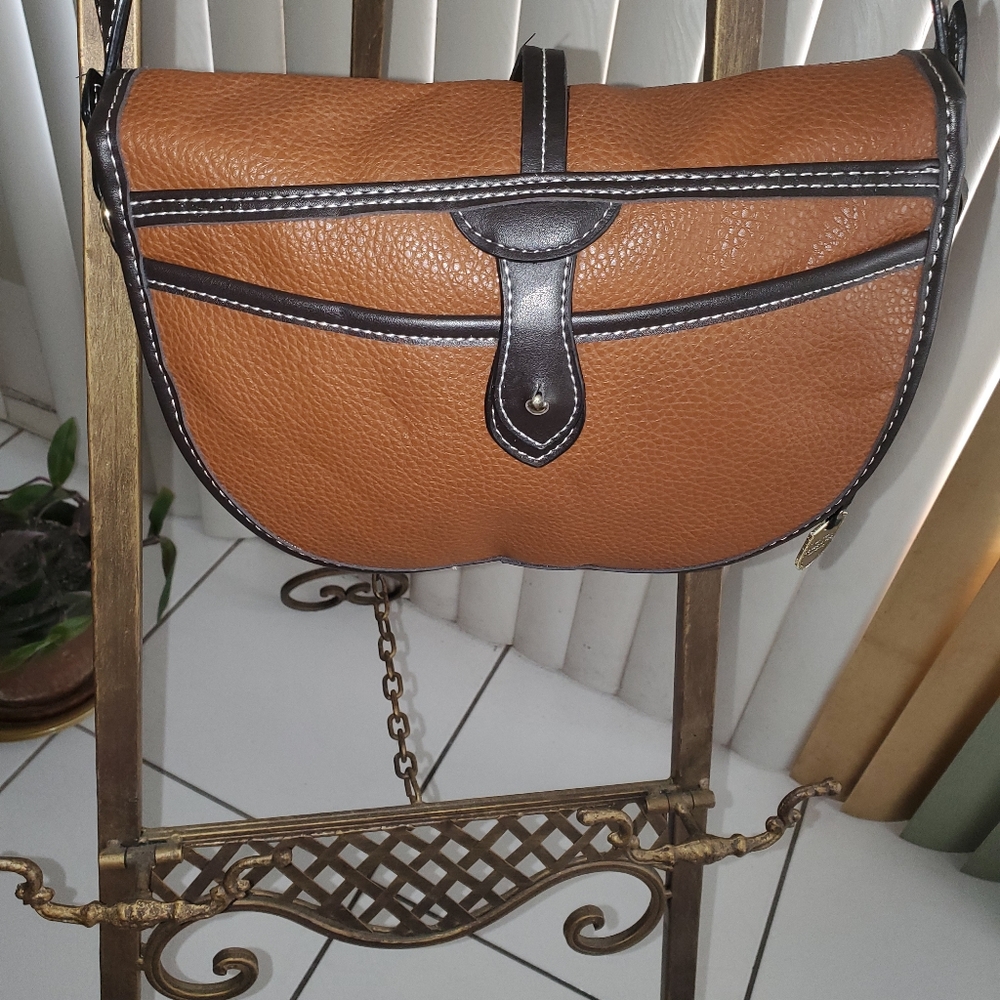 LONDON FOG Woman's Tote